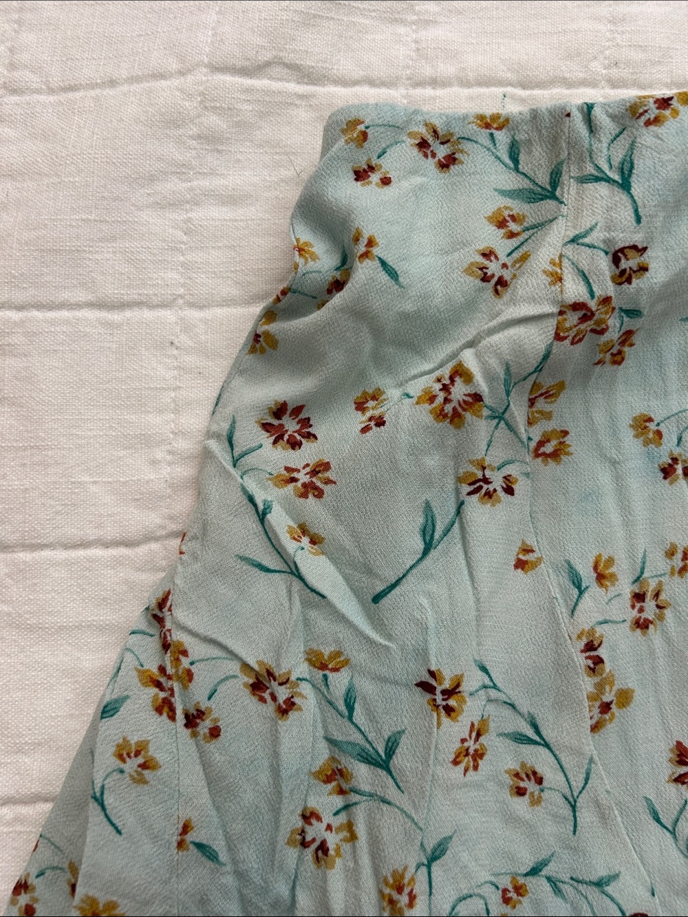 American Eagle Outfitters Light Blue Floral Skater Skirt - Picture 3 of 7